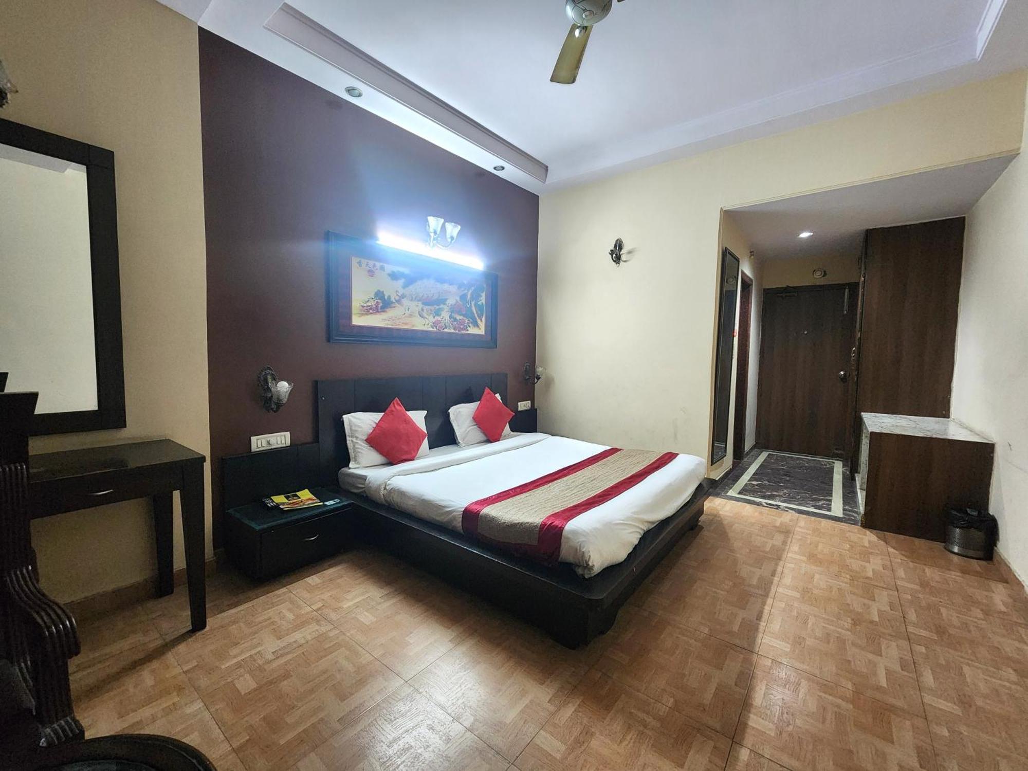 Hotel Mid Town Delhi  Eksteriør bilde